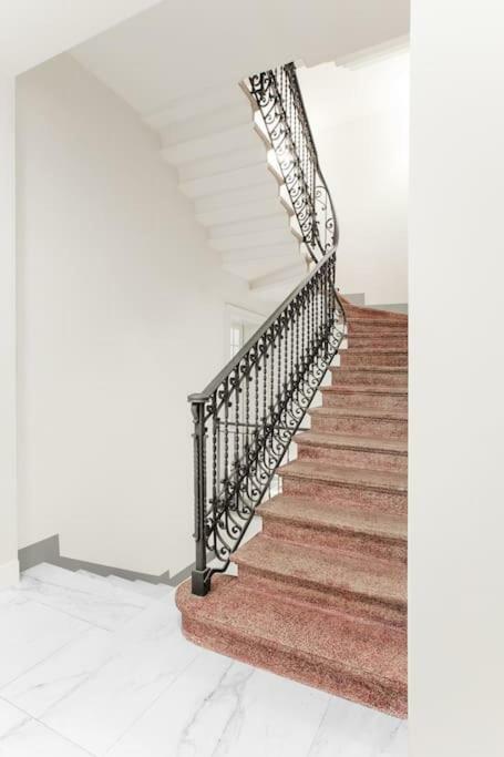 B&B La Foresteria Милан Экстерьер фото
